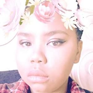 Meet your Posher, Leena