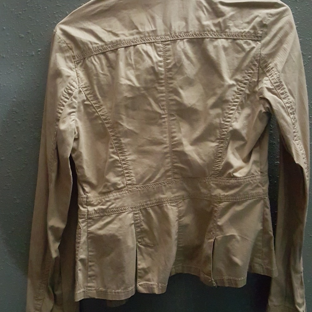 jacket - Picture 2 of 2