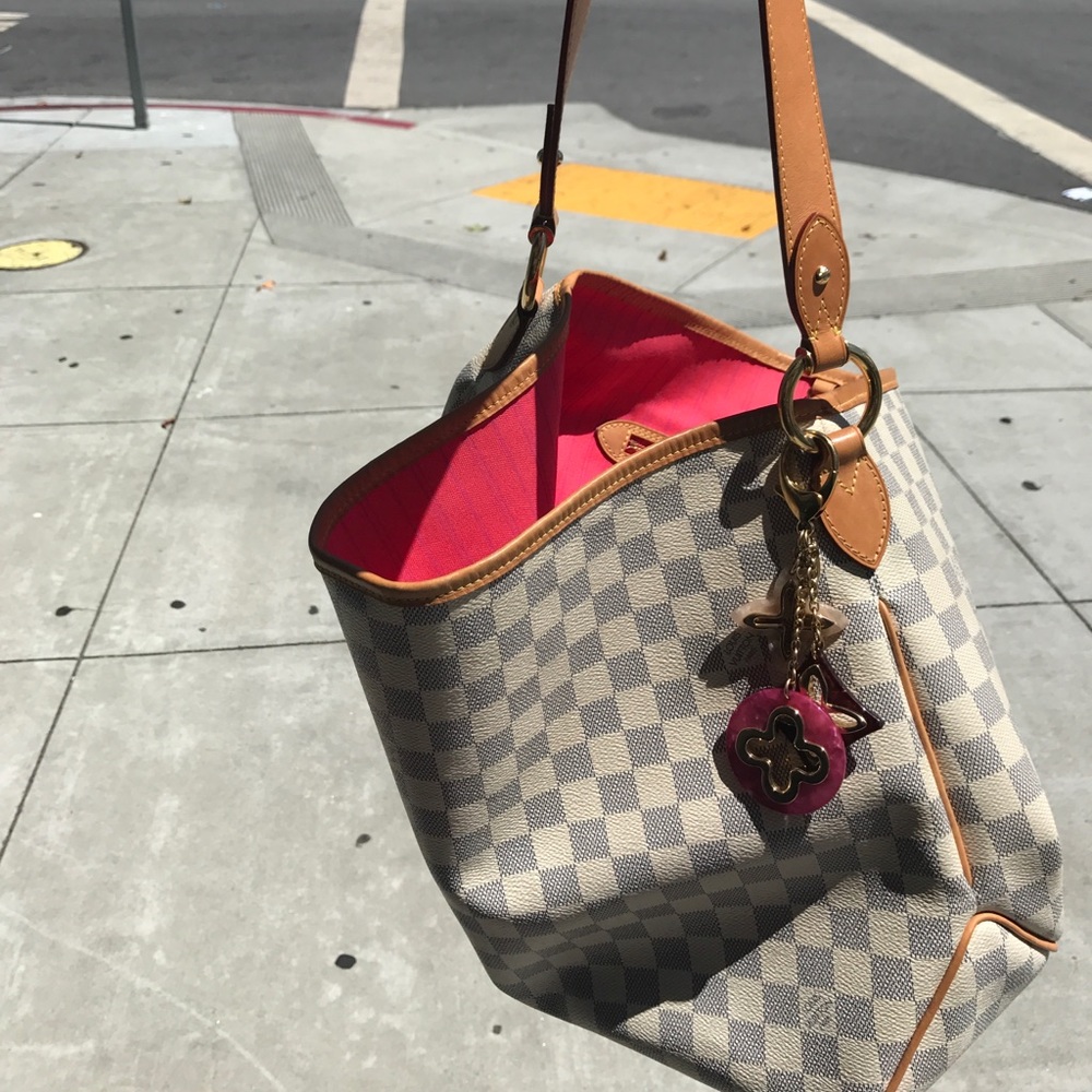 Louis Vuitton Purse