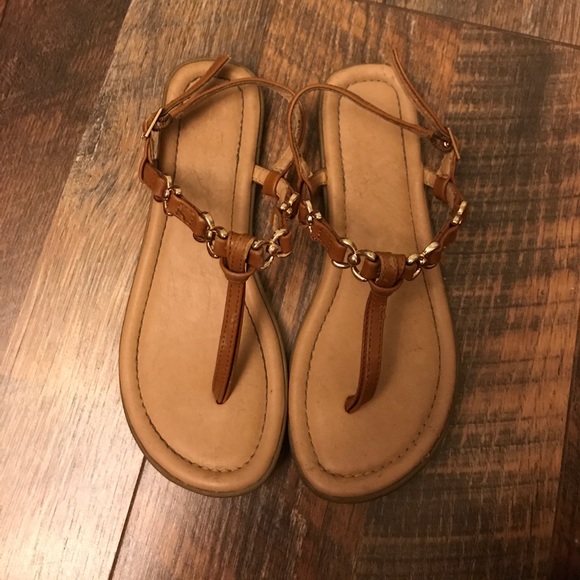 Cupcake Couture Other - Girls Brown Sandals