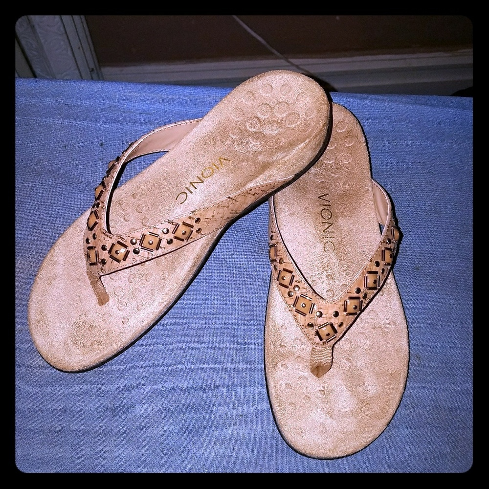 Brand New Vionics cork flip flops