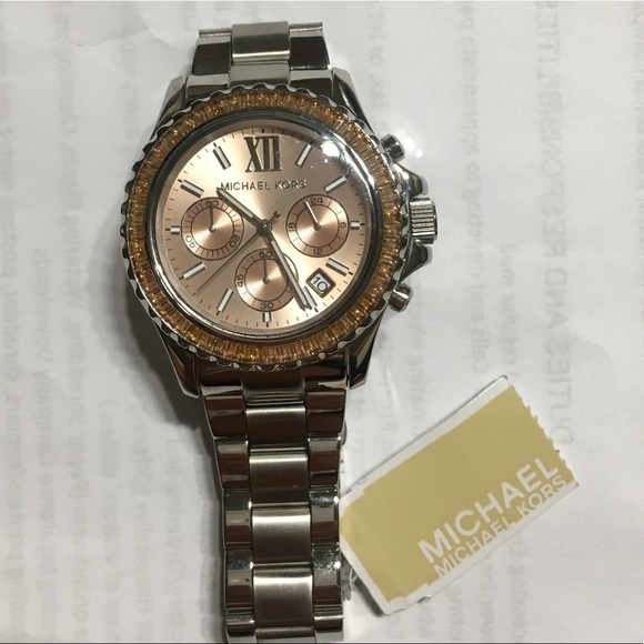 NWT Michael Kors Watch!! main image 4