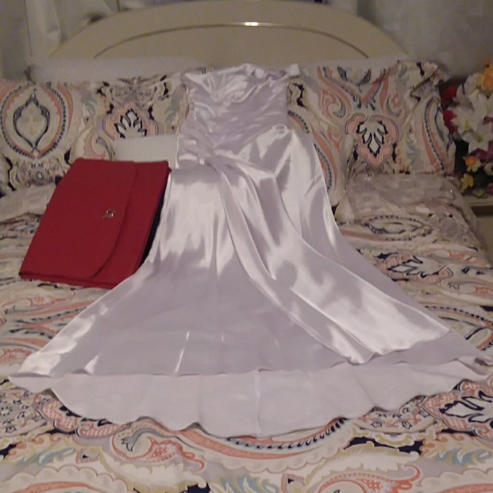 ADORABLE CINDERELLA  divine - Picture 2 of 4