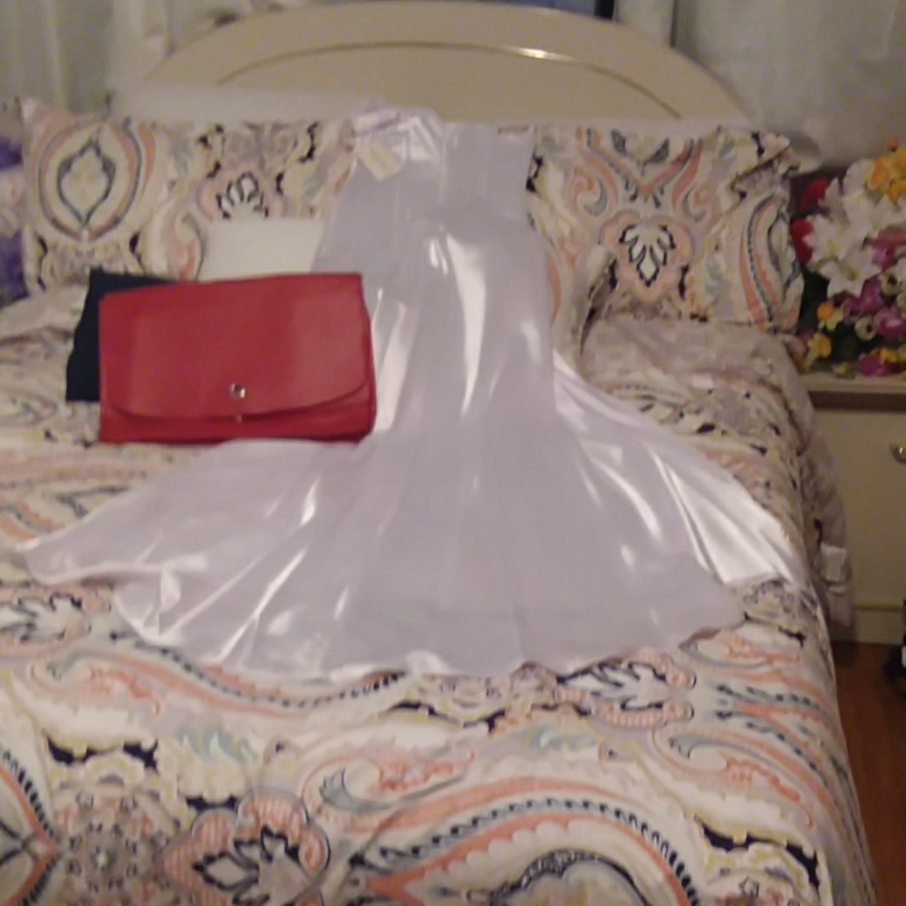ADORABLE CINDERELLA  divine - Picture 3 of 4