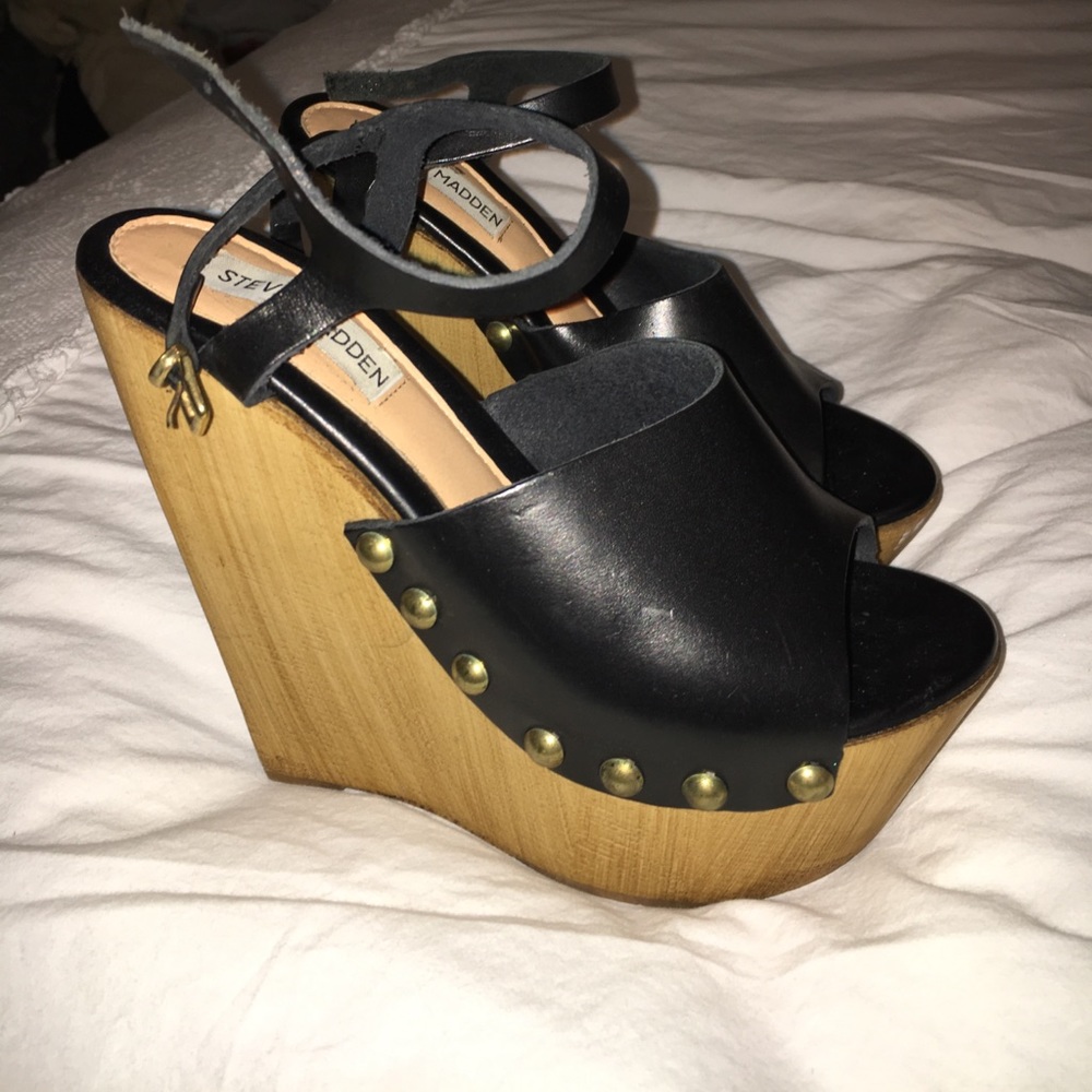 Steve Madden leather clog wedges