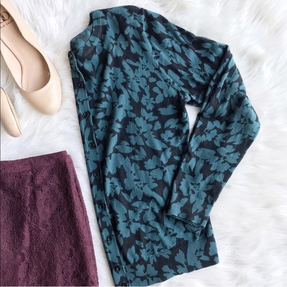 XS Boss Babe Mystery Bundle - Picture 8 of 8