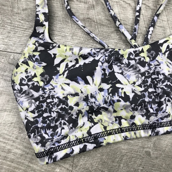 Lululemon Floral Free to Be Sports Bra - Picture 2 of 7