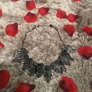 Striking metallic leaf necklace