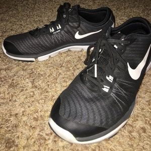 nike flywire flex supreme tr4