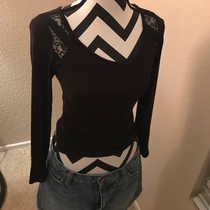 Shoulder lace detail scooped neck long sleeve