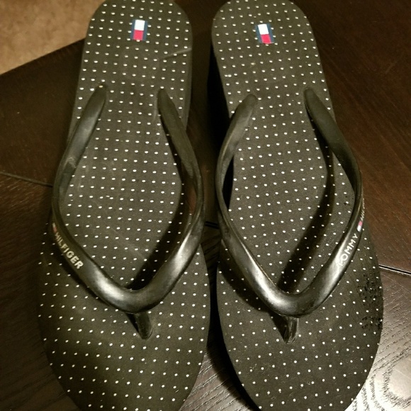 Tommy hilfiger flip flops - Picture 1 of 4