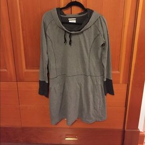 Columbia sportswear dress, XL