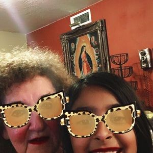 Meet your Posher, Mary jean