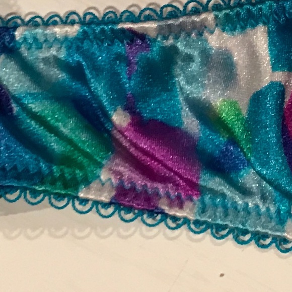 Color blast Bra - Picture 4 of 8