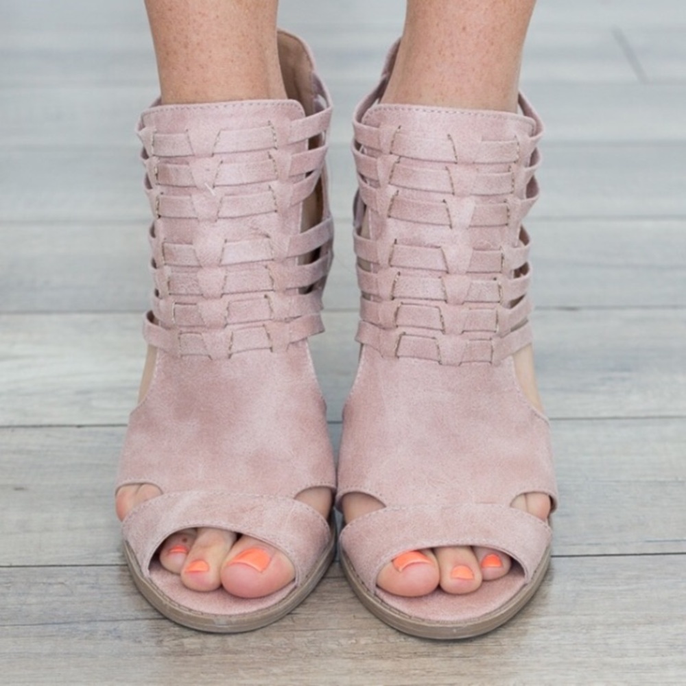 Blush Open Toe Booties❗️LAST FEW SIZES❗️ - Picture 3 of 3