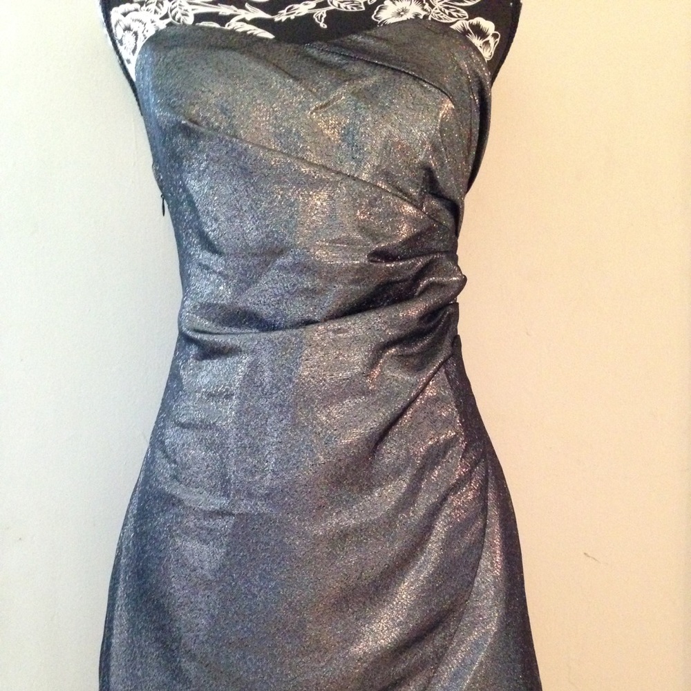 UO size 4 glitter strapless mini dress