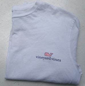 Vineyard Vines T-shirt