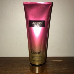 Victoria Secret Romantic Fragrance Lotion *new*