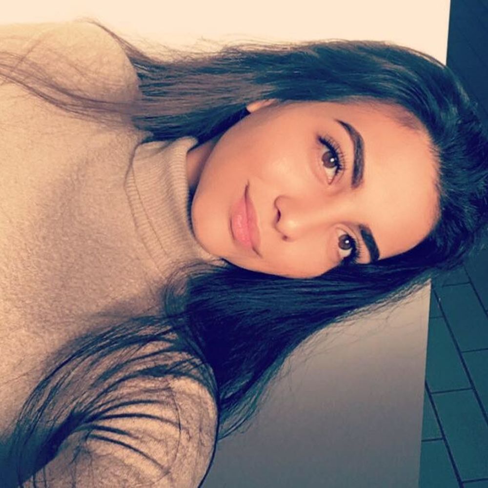 Meet your Posher, Valerie