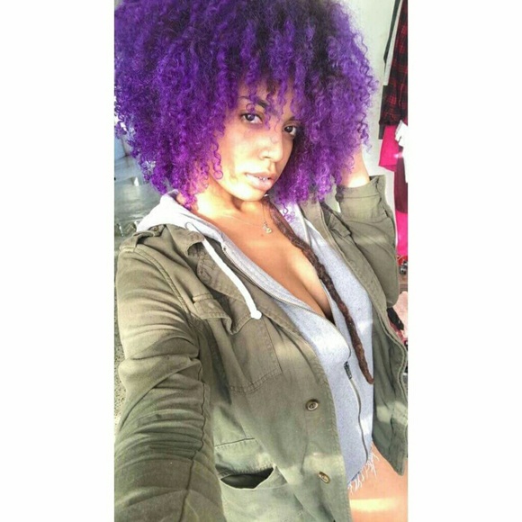 Meet your Posher, Krystal - Picture 1 of 1