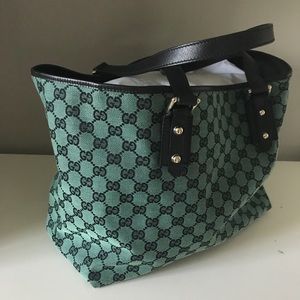 Gucci gg canvas tote rare green