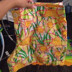 Lilly Pulitzer Floral Shorts size 14
