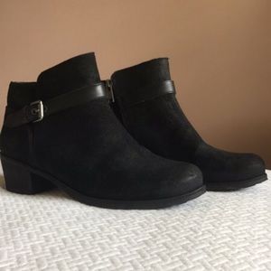 Ugg Australia Black Suede Ankle Boots