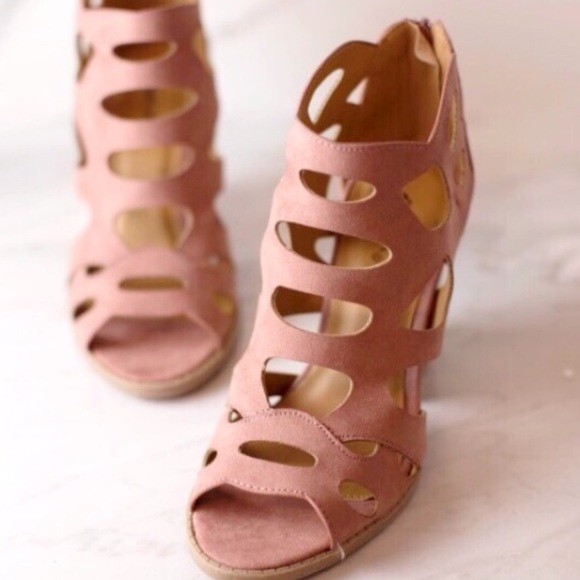 Blush Cutout Booties - Picture 2 of 4