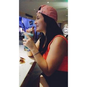 Meet your Posher, Allison