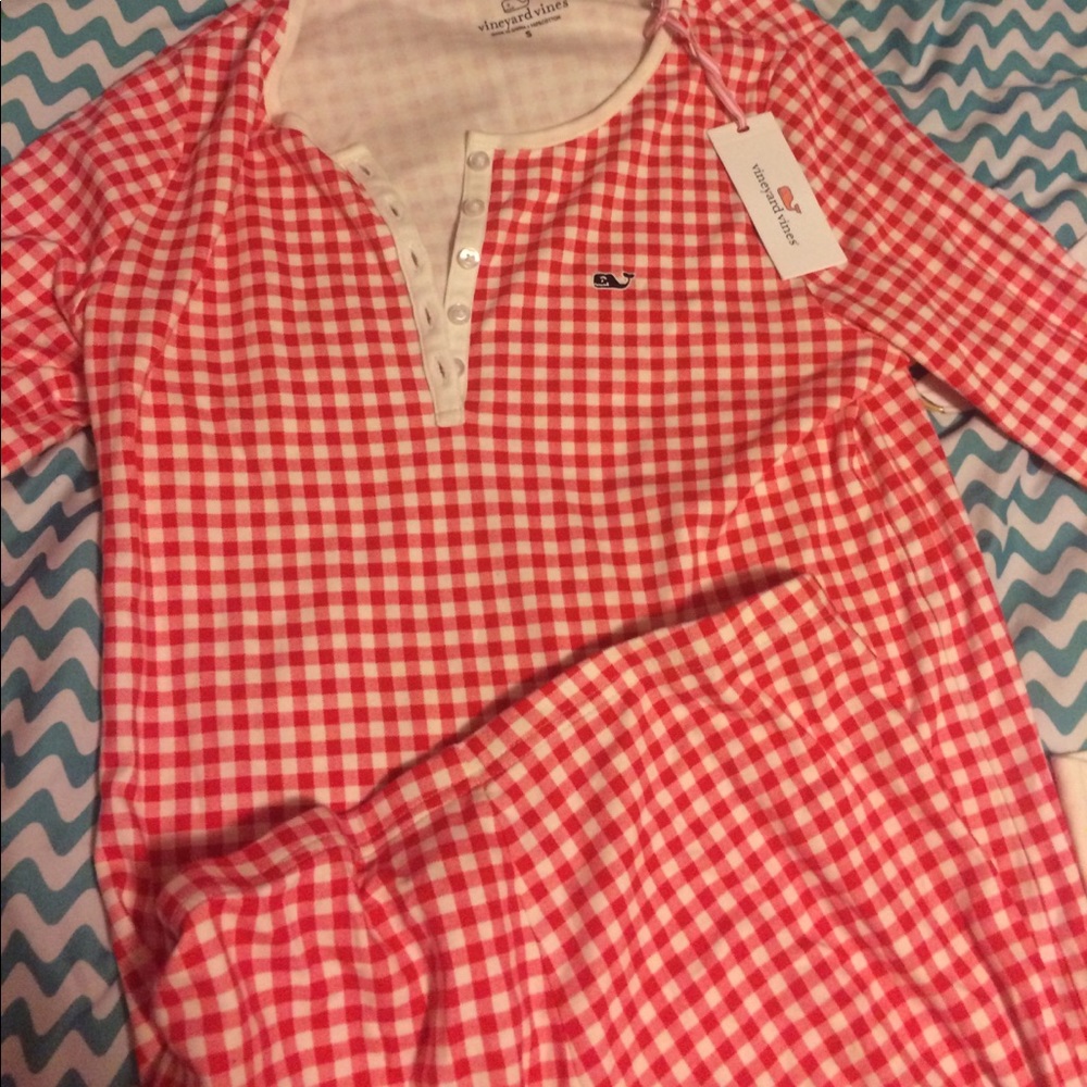 Vineyard vines pjs
