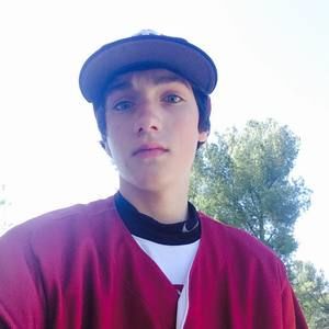 Meet your Posher, Sam