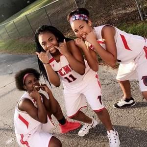 Meet your Posher, Shaneika