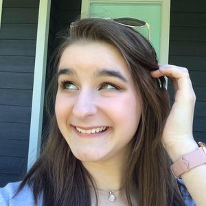 Meet your Posher, Savannah