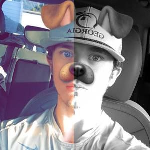 Meet your Posher, Johnathan