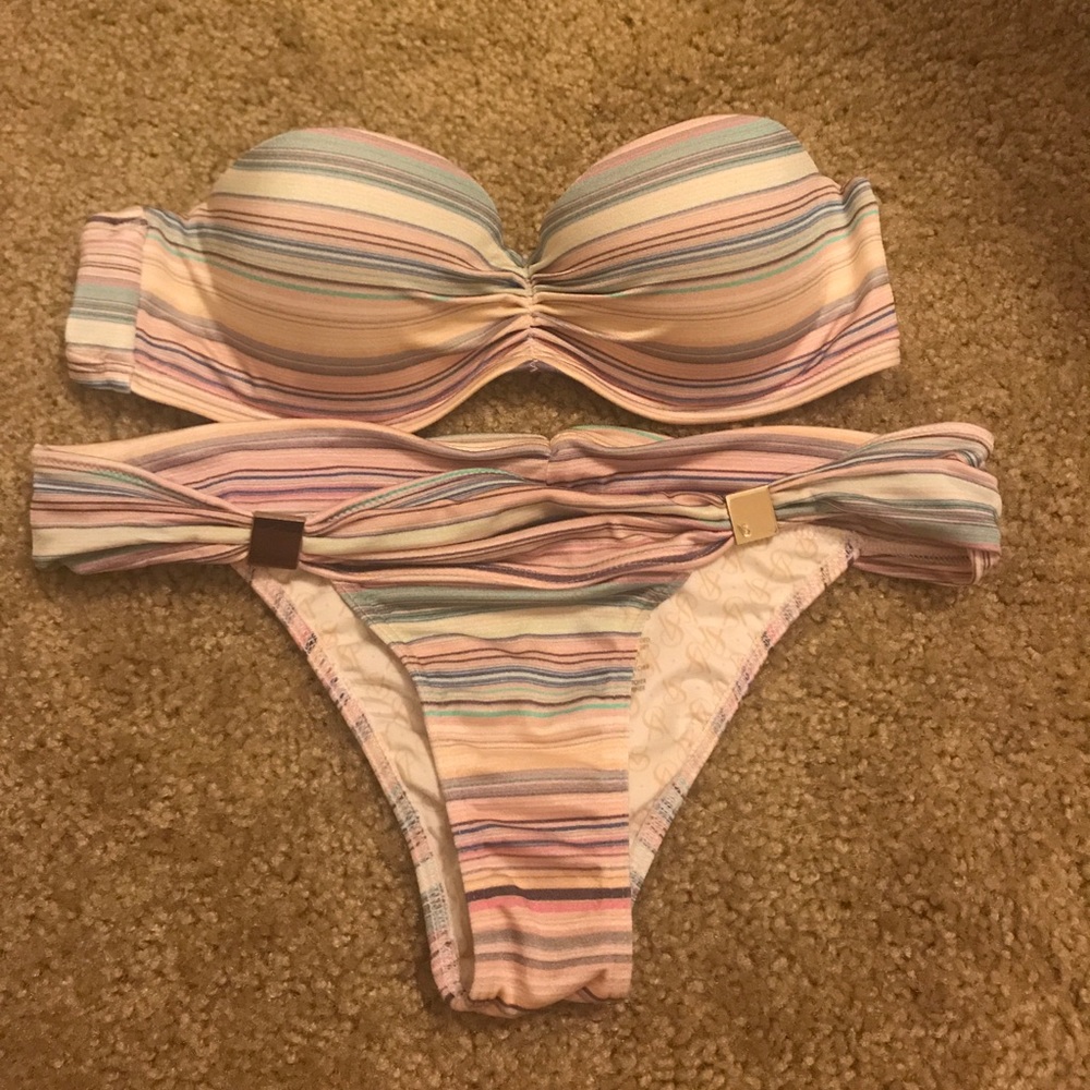 CLOSET CLOSEOUT EUC Victoria's Secret Bikini