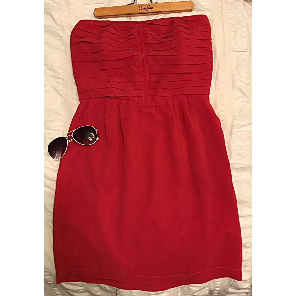 Urban Outfitters Chiffon Strapless Cocktail Dress