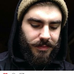 Meet your Posher, Aaron