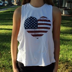 brandy melville american heart muscle tee