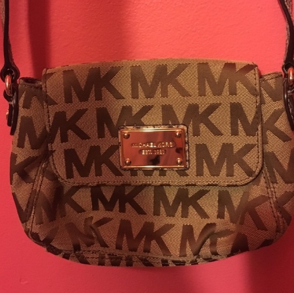 Michael Kors Crossbody