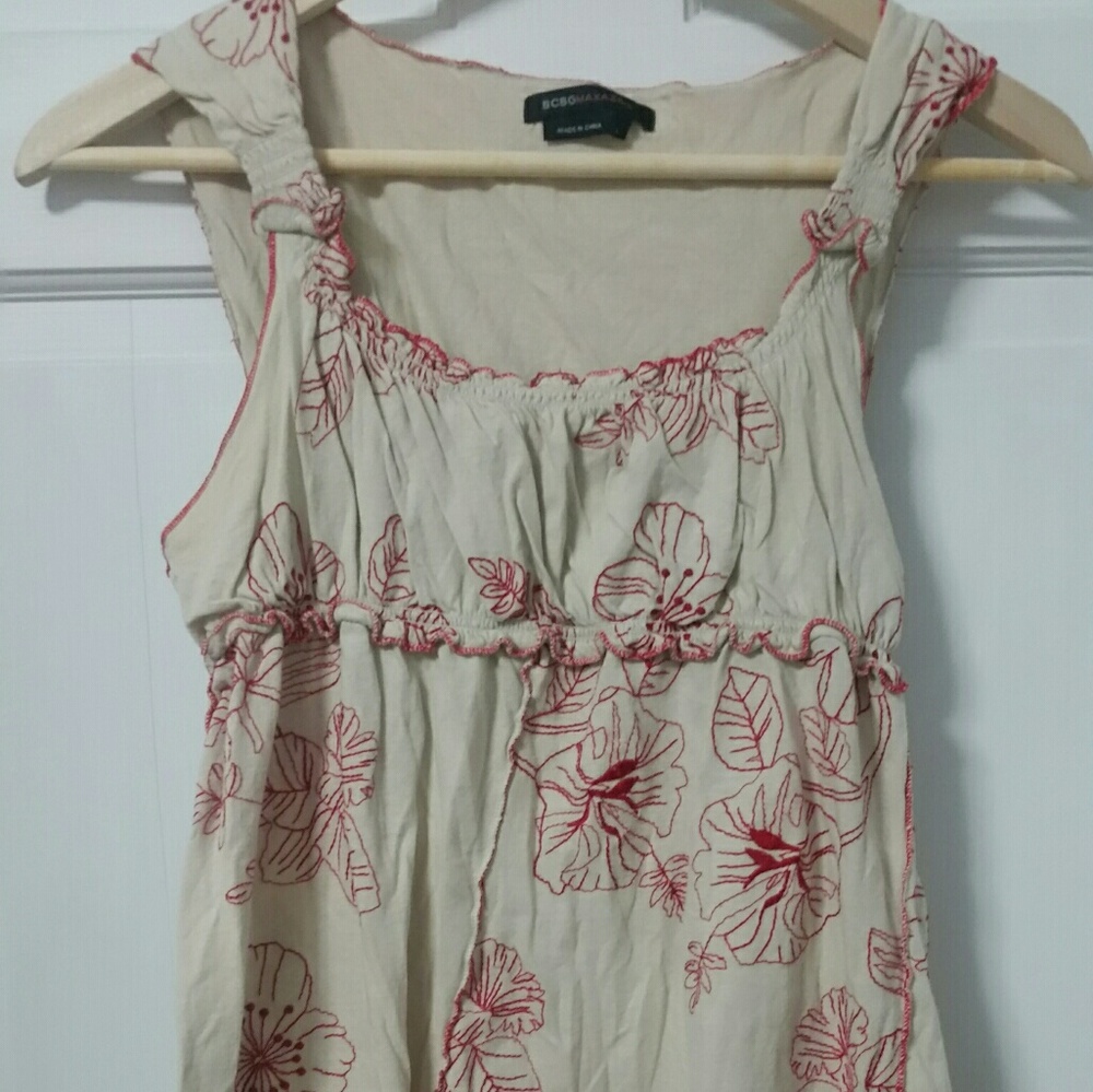 **SOLD** BCBG MAXAZRIA cream embroidered tank
