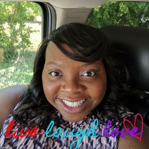 Meet your Posher, Cierra