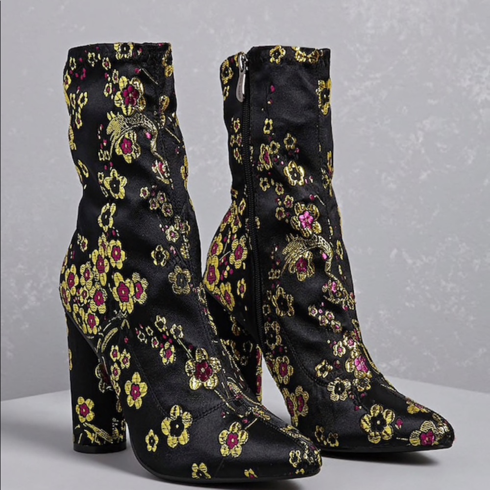 Forever 21 Floral Embroidered Boots
