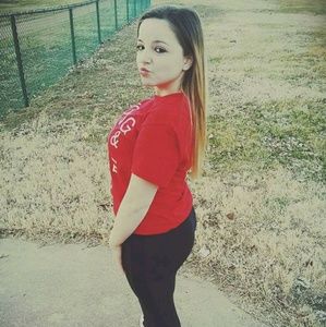 Meet your Posher, Breanna