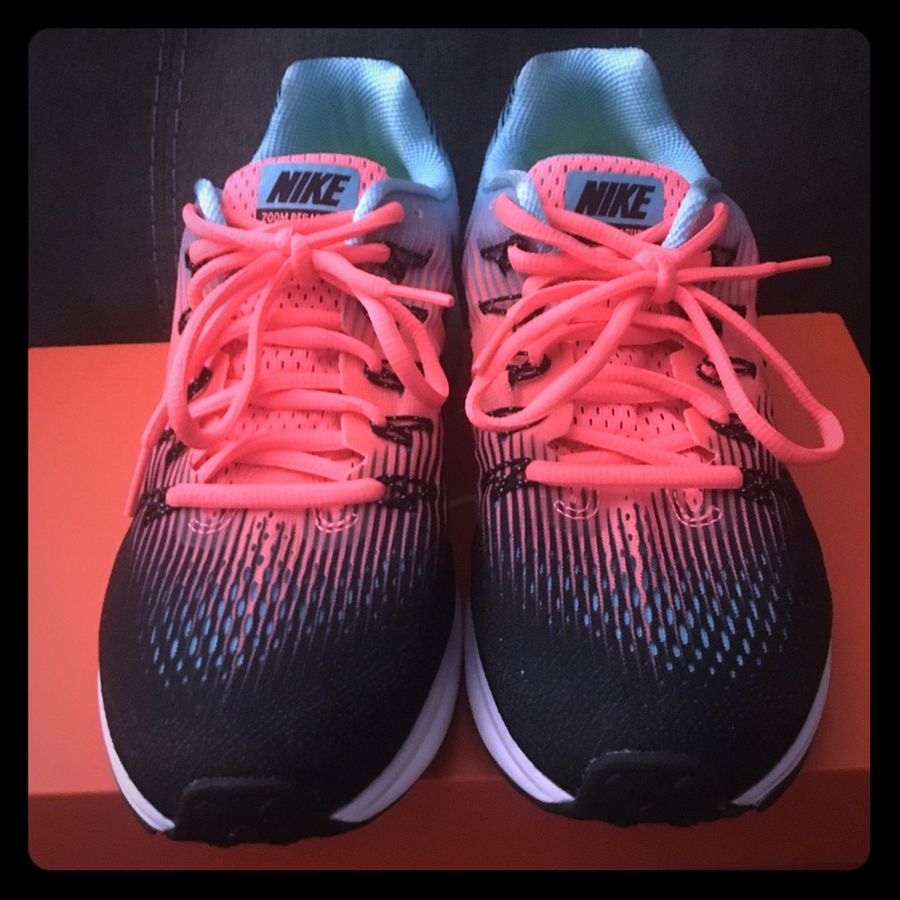 Nike Pegasus Air Zoom 33 - Women's