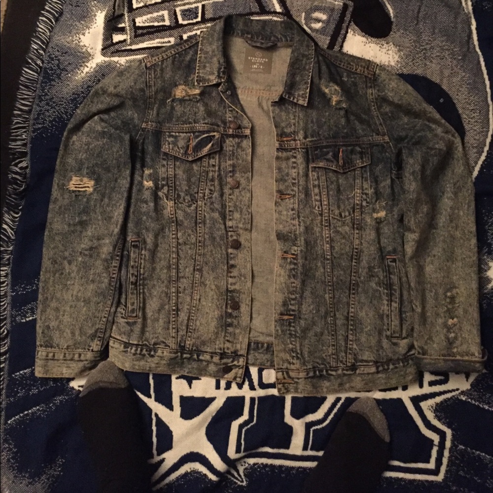 Distressed Ripped Jean Jacket