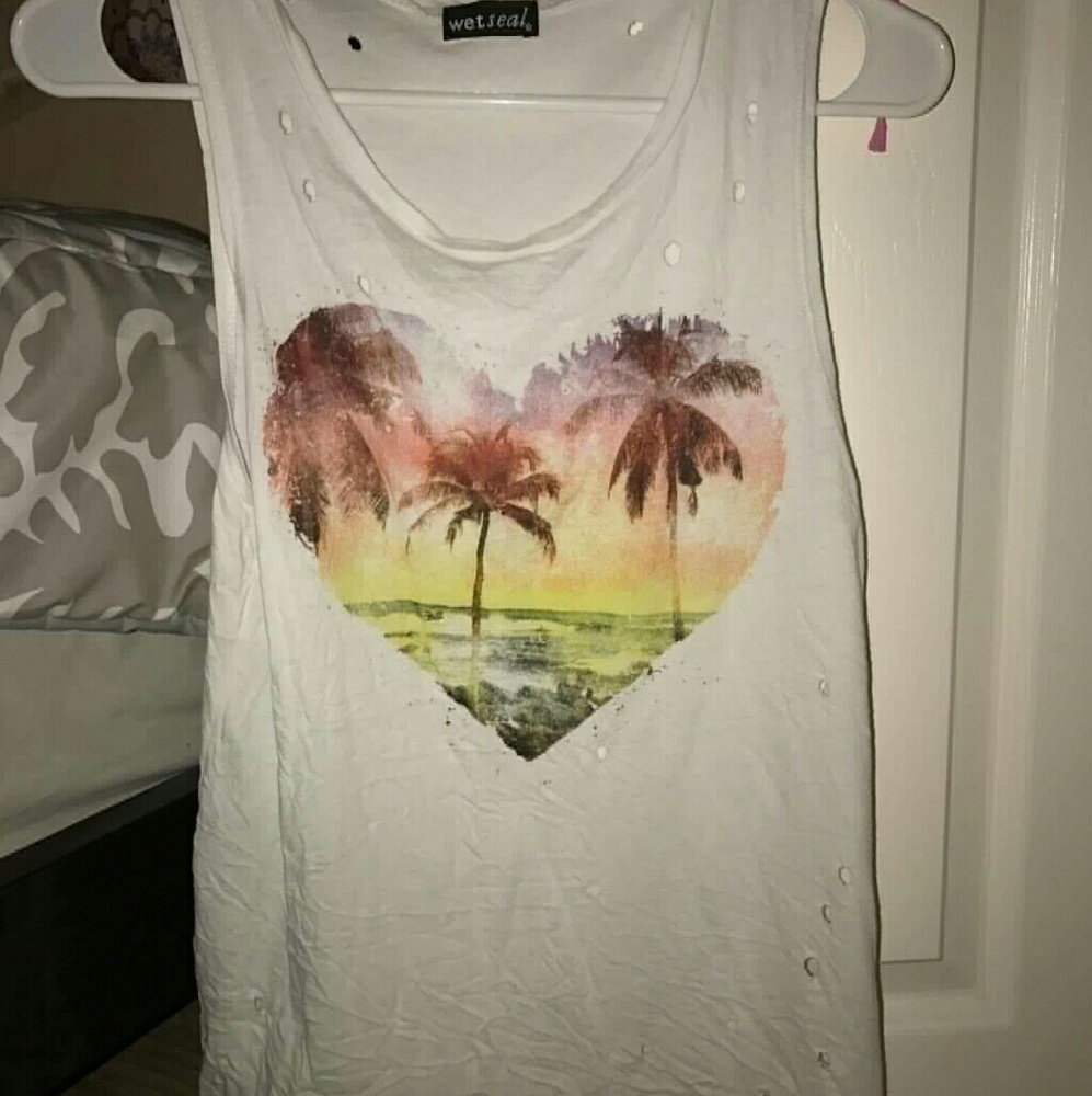 White Wet Seal Tank