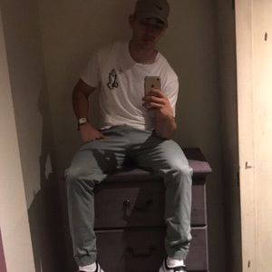 Meet your Posher, Jairo