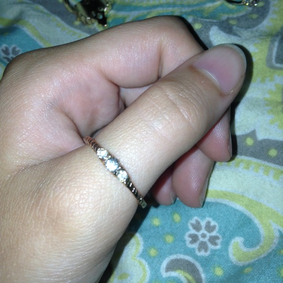 Women's gold rings - Picture 3 of 8