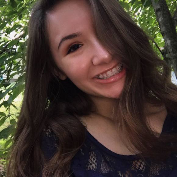 Meet your Posher, Jena - Picture 1 of 1