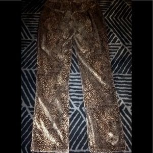 Leopard trendy pants.